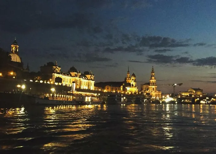 Traumhafte Im Luisenhof Apartament Drezno